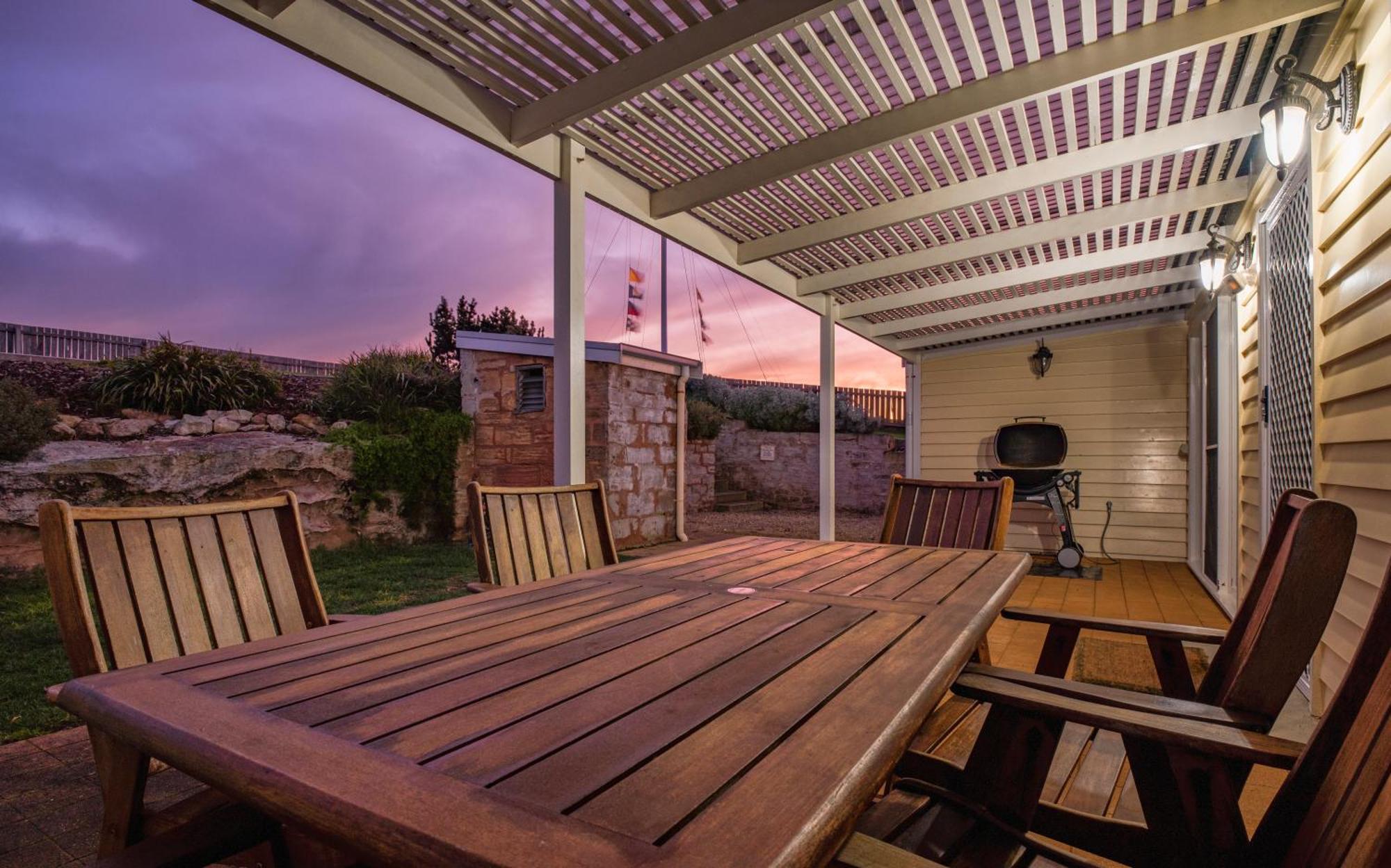 Surfside Holiday Park Warrnambool Exteriör bild