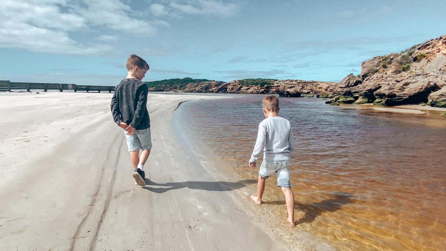 Surfside Holiday Park Warrnambool Exteriör bild