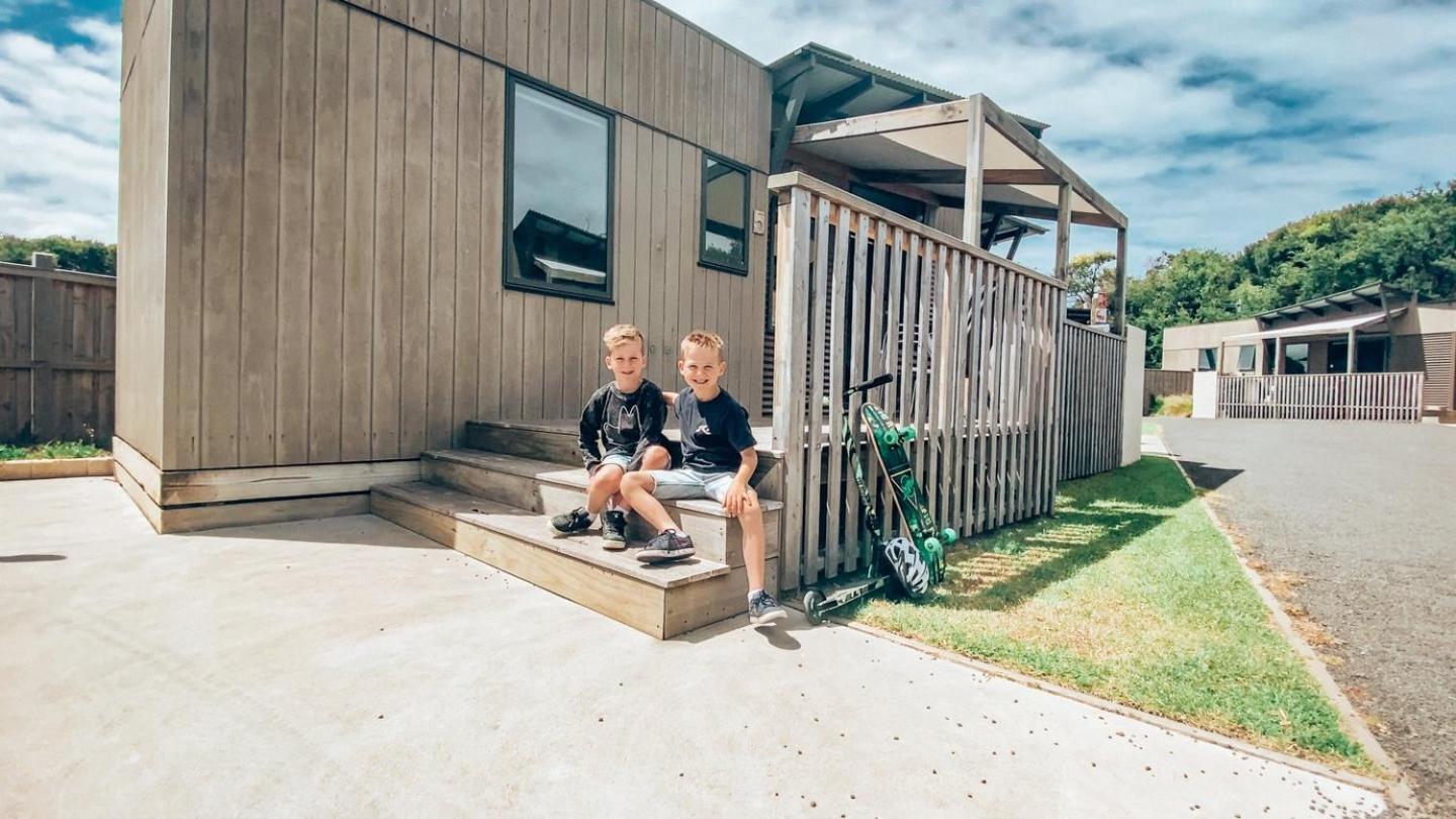 Surfside Holiday Park Warrnambool Exteriör bild